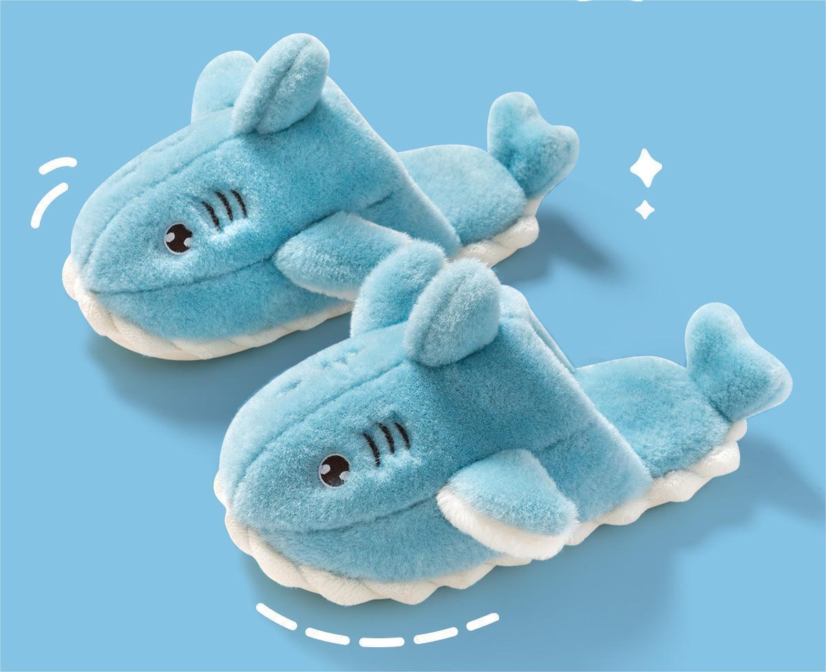 Customized  Hot Selling Wholesale Fashionable soft warm cotton slippers women's autumn and winter new cute cartoon shark plush