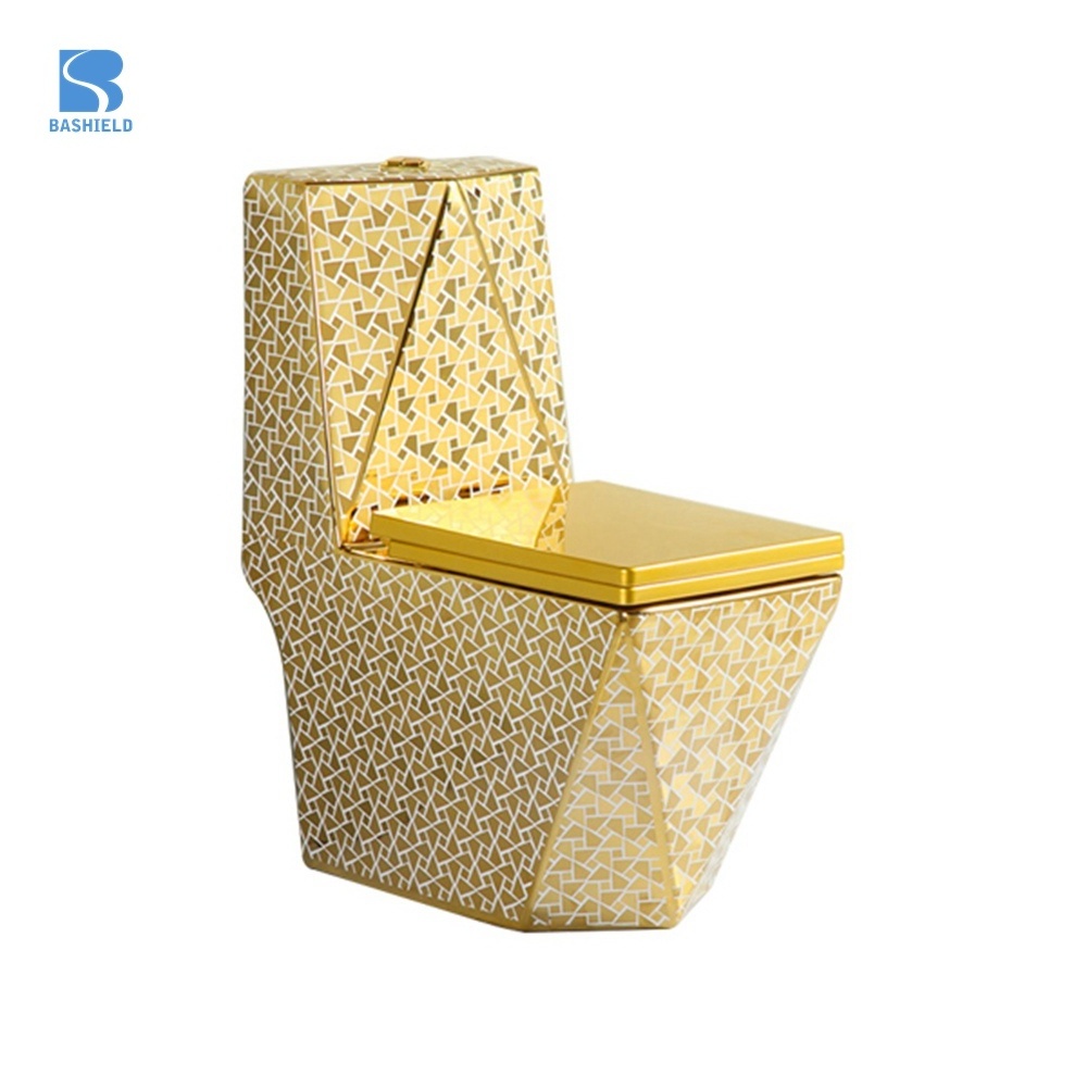 Diamond Shape Sanitary Ware Golden Color Toilet Commode Gold Wc Toilet Floor Mounted Gold Plated Toilet