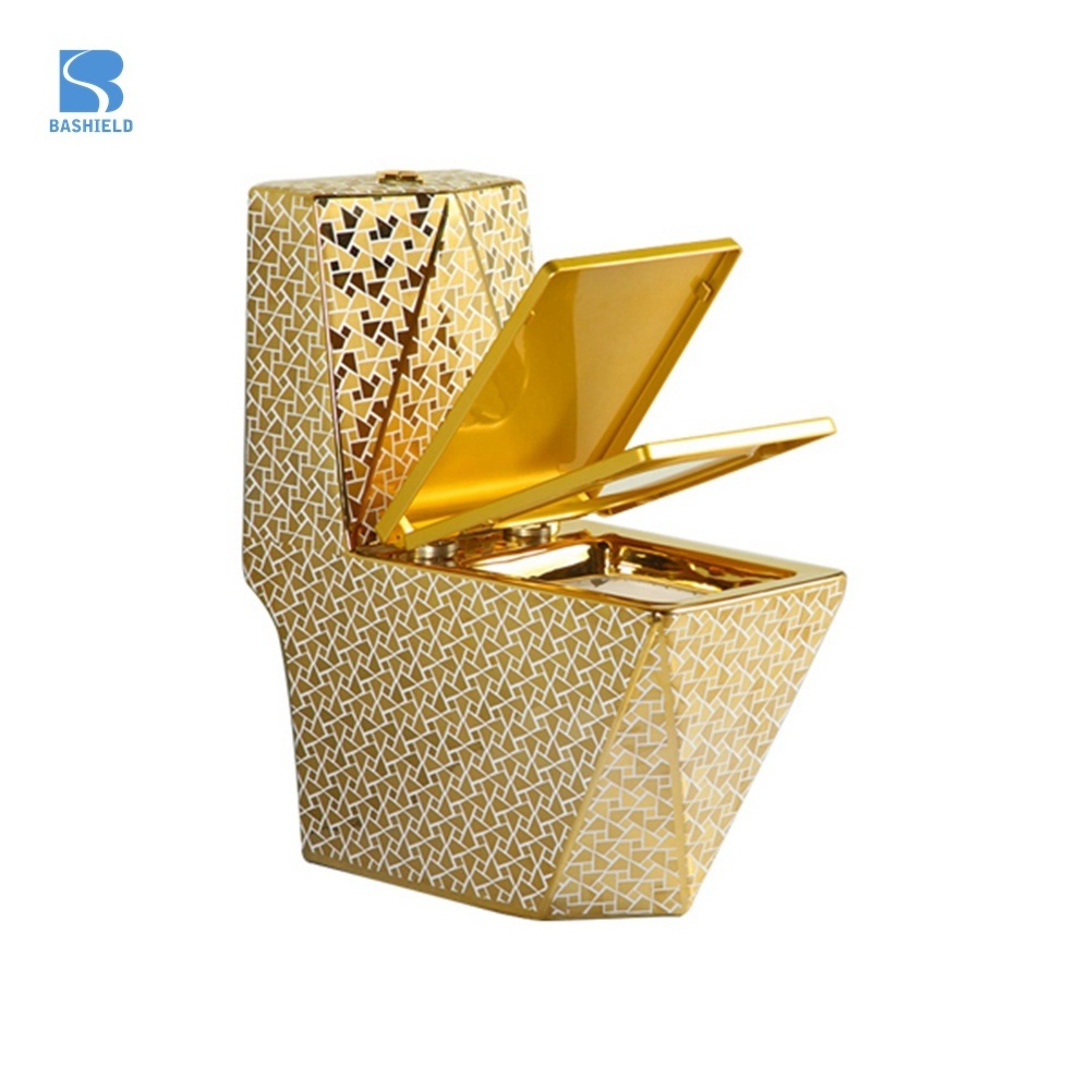 Diamond Shape Sanitary Ware Golden Color Toilet Commode Gold Wc Toilet Floor Mounted Gold Plated Toilet