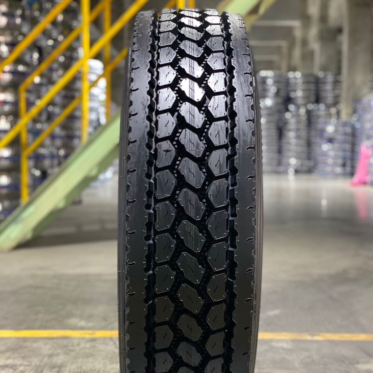 USA DOT approved brand new semi truck tire 295/75R22.5 Vietnam truck tire 11R 22.5 commercial truck tires 11r 22.5 16 ply