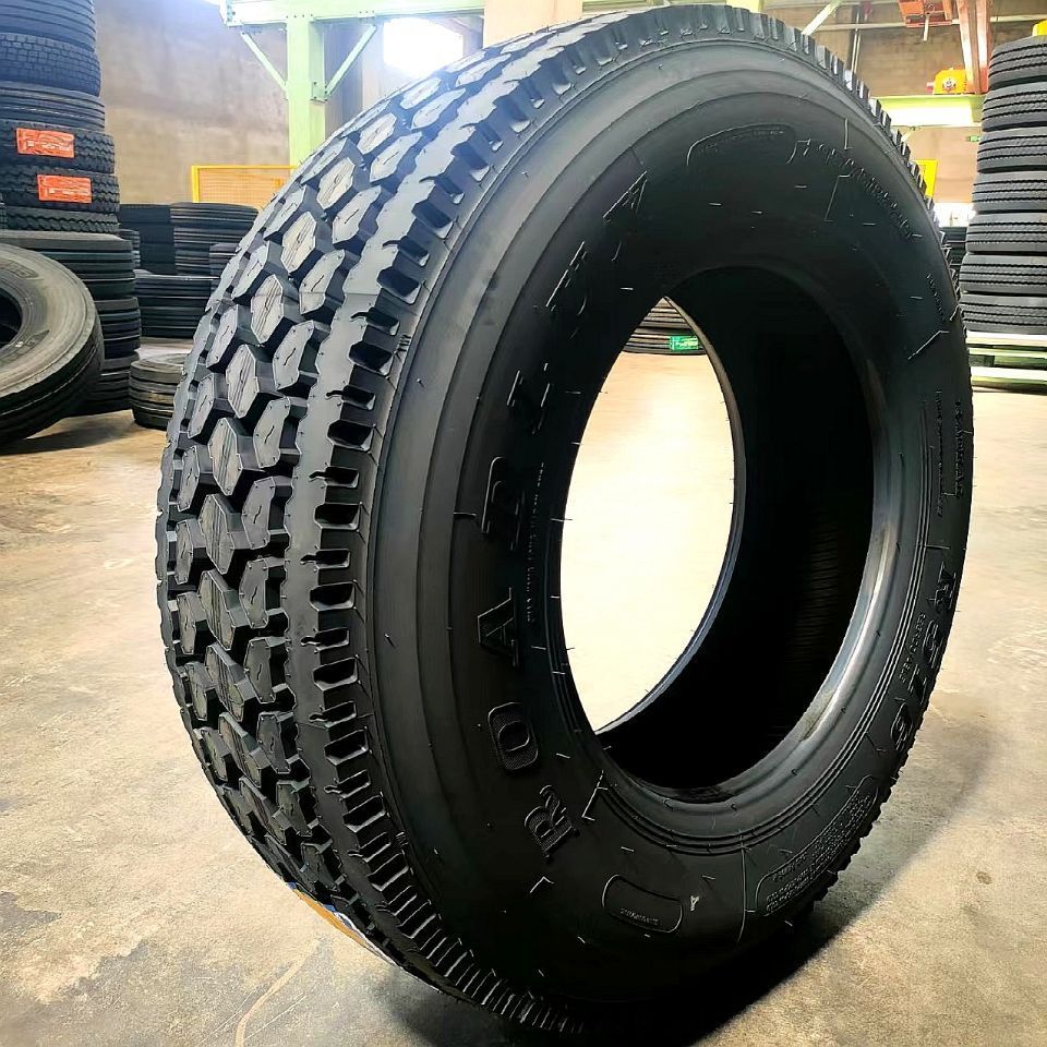 Commercial Semi Truck Tires 295 75 225 295 75 22.5 Truck Tire  Good Price