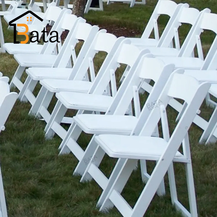 Factory Price America Resin Folding Padded White Chair For Event And Weddings Rental