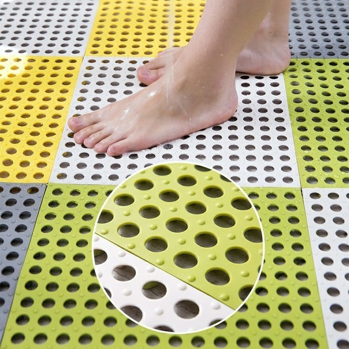 Bath Tub Shower Mat 30*30cm Non-Slip and Bathtub Mat with Suction Cups Machine Washable Bathroom Mats with Drain Holes