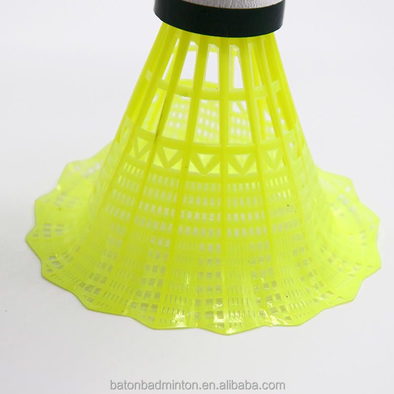 Hot Selling Wholesale Cheap Nylon Badminton Shuttlecock for Training Similar As Mavis 350 shuttlecock