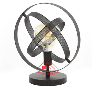 Bedroom Vintage Style Table Lamp for Sale Wholesale Low Price Decorative Iron Material Desk Lamp for Office Decorations