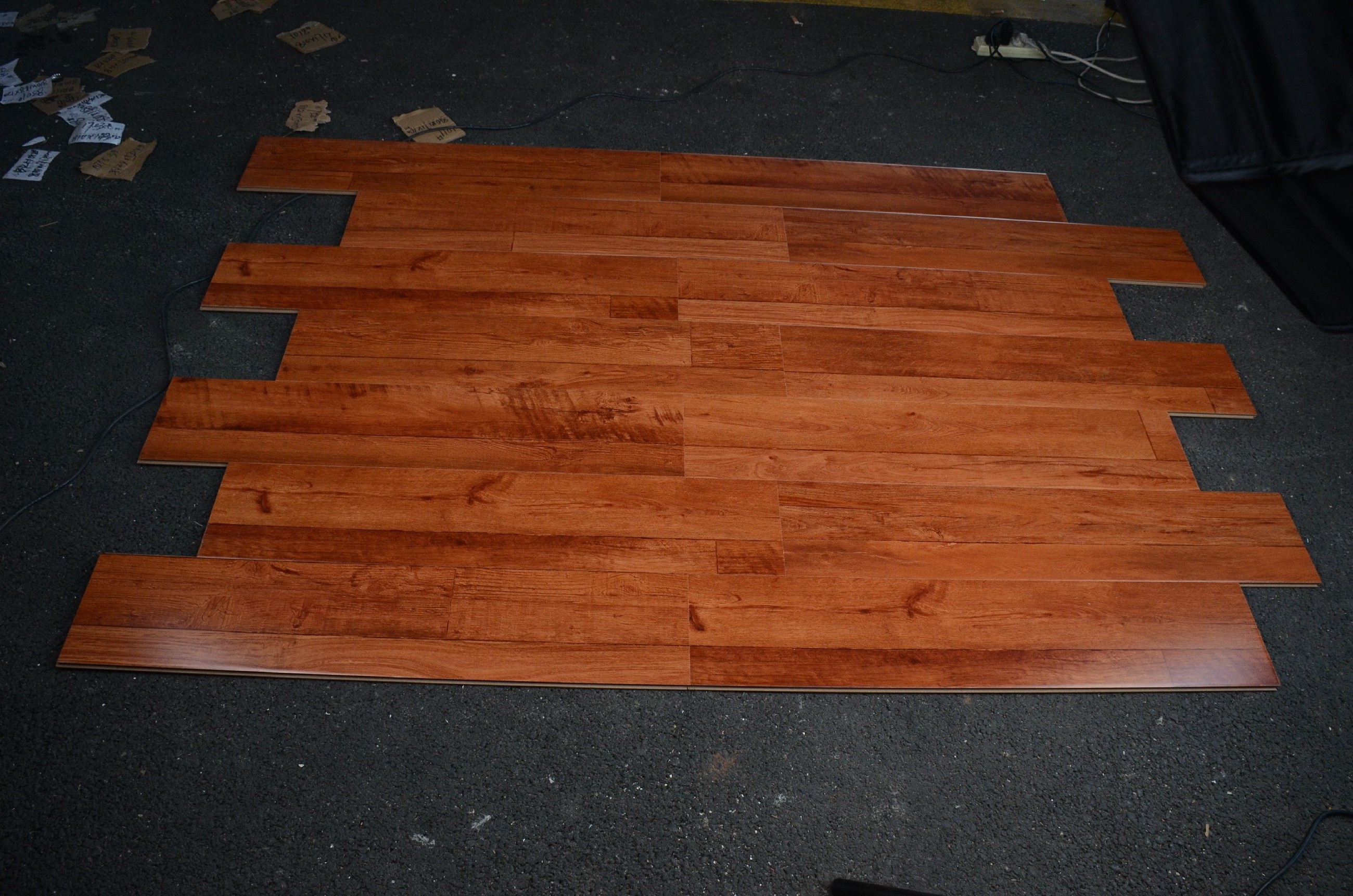 Rosewood grain smooth cheap floating flooring bedroom wood floor 10mm plank vinyl flooring