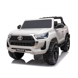 R/C Licensed Toyota Hilux 12v ride on car big cars 2 seater kids electric cars for 12 year old