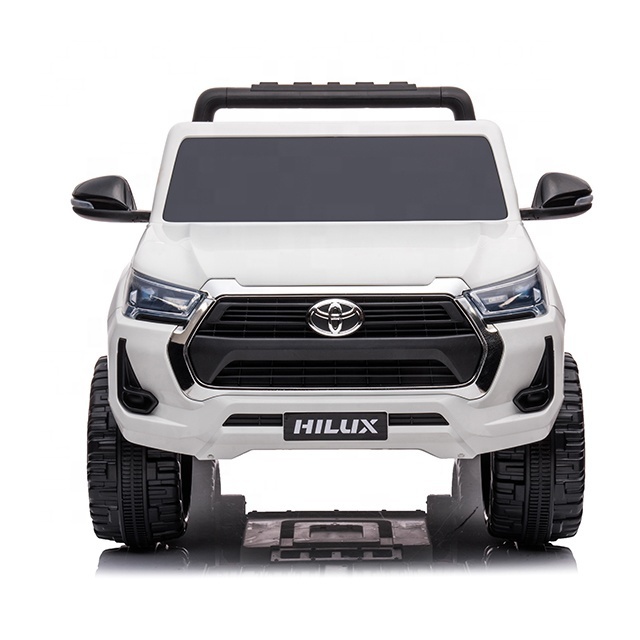 R/C Licensed Toyota Hilux 12v ride on car big cars 2 seater kids electric cars for 12 year old