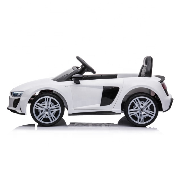 Licensed Audi R8 Spyder 12v hot sale ride on car for kids