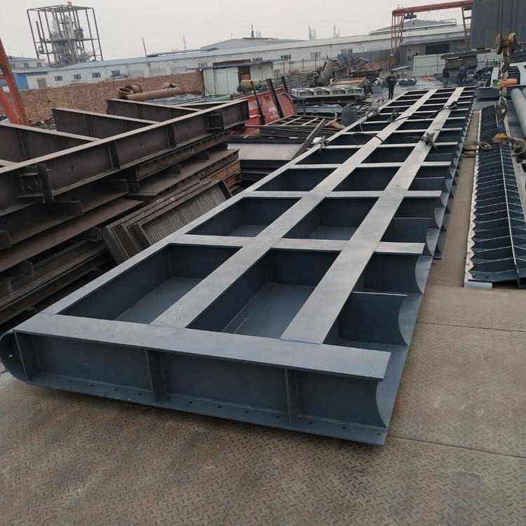 Wall mounted reservoir sluice gate channel penstock for sewage treatment plant and water diversion project