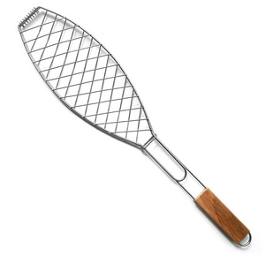 BQ-1176A-R Single Salad Fish Shaped BBQ Grill Net Barbecue Fish Grilling Basket With Wooden Handle