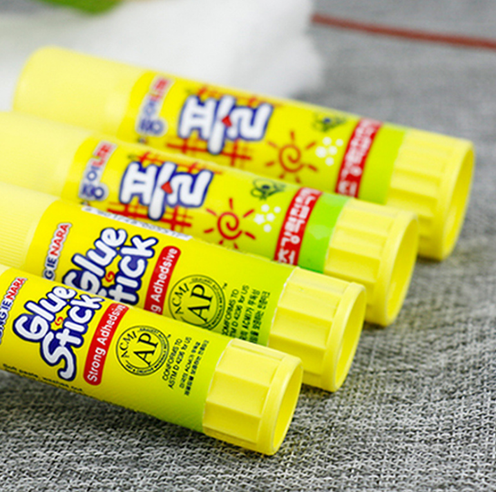 Non-toxic 9g washable school white glue PVA glue stick craft art scrapbooking permanent solid gum stick