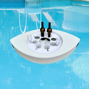 Sun Loungers In Water Ice Cube Tray l Wine Tray Table