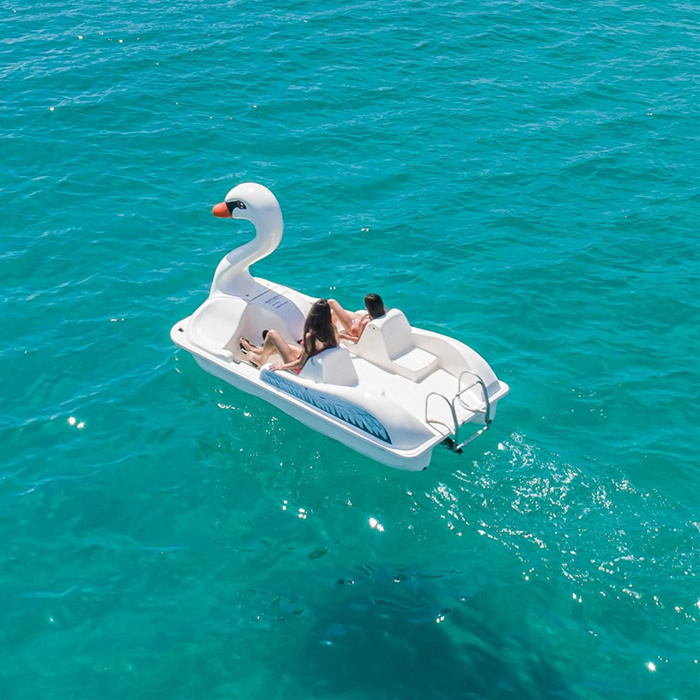 Beach paddle swan boat fiberglass swan pedal boat