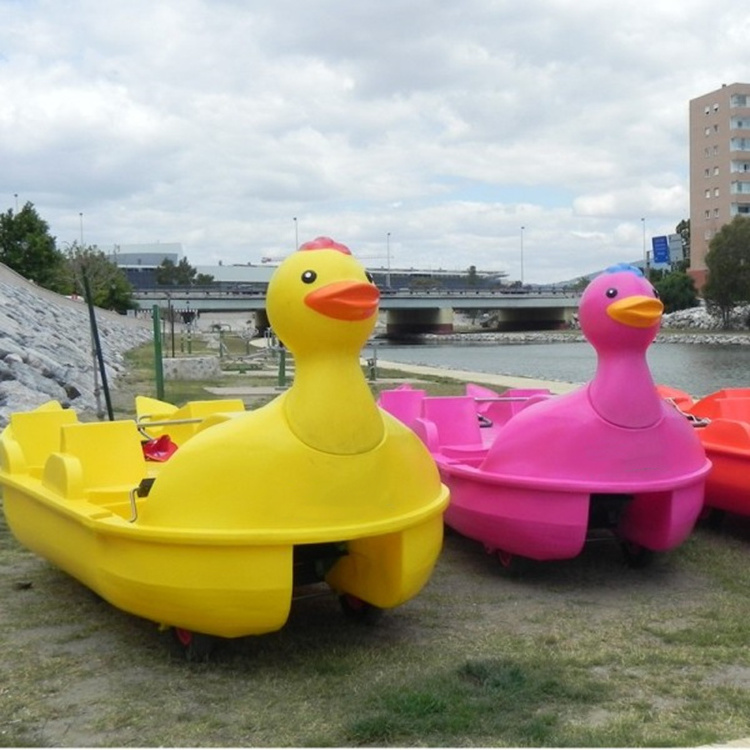 duck shape paddle boat fiberglass duck pedal boat for sale