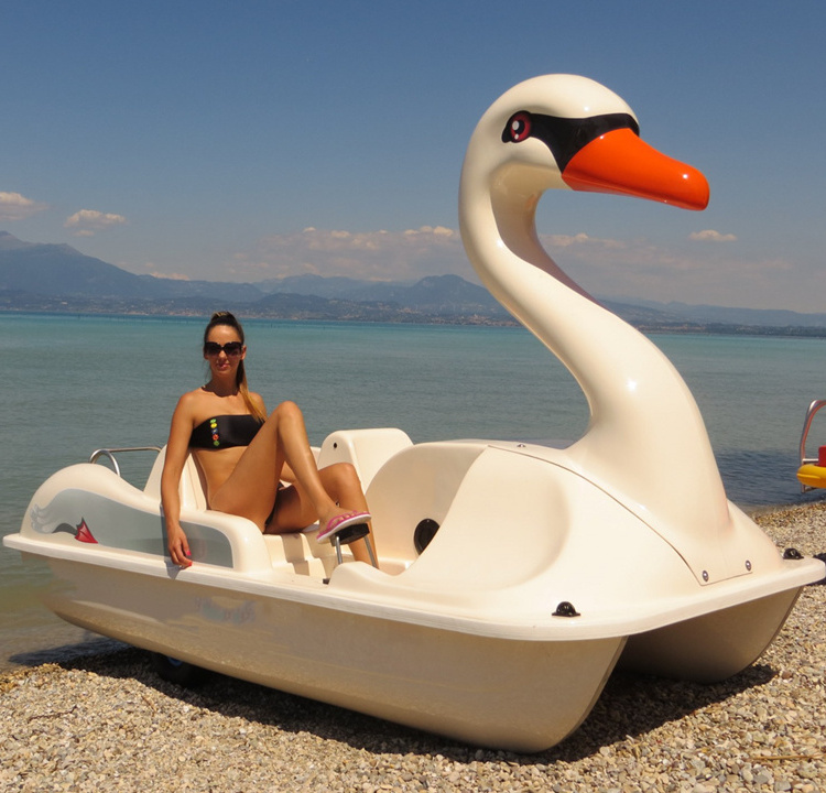 Beach paddle swan boat fiberglass swan pedal boat