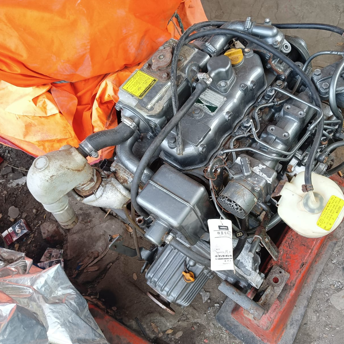 4 Stroke Good Quality Used 3 Cylinders Yanmar Inboard Engine With Propeller and Shaft For Sale