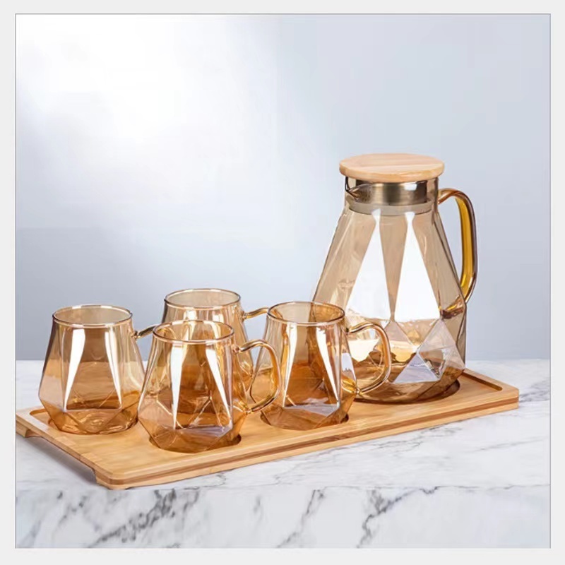 Lightweight Durable Heat Resistant Glass Pitcher Jug Set With Handle Borosilicate 1.8l Glass Pitcher