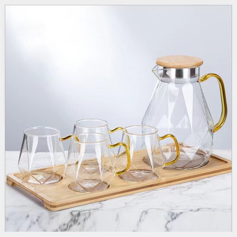 Lightweight Durable Heat Resistant Glass Pitcher Jug Set With Handle Borosilicate 1.8l Glass Pitcher