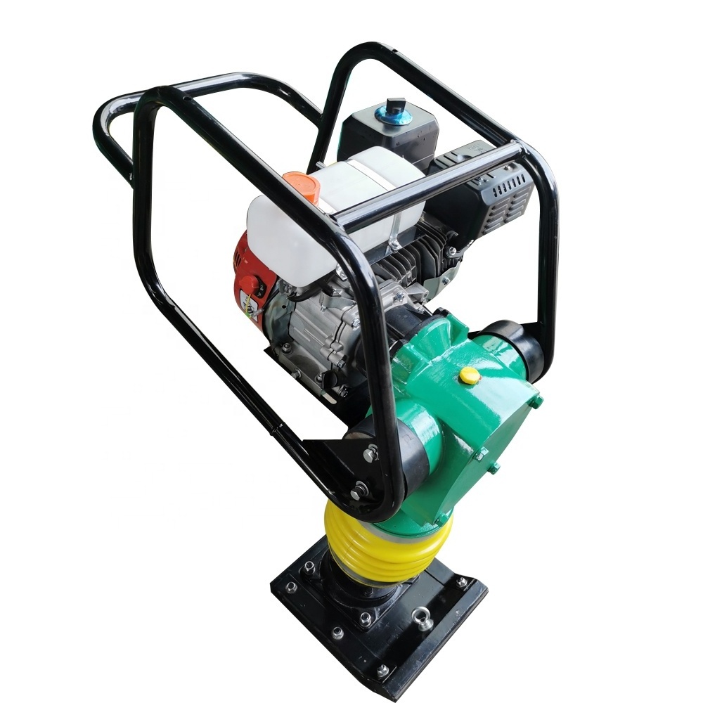 Vibrating portable gasoline plate compactor