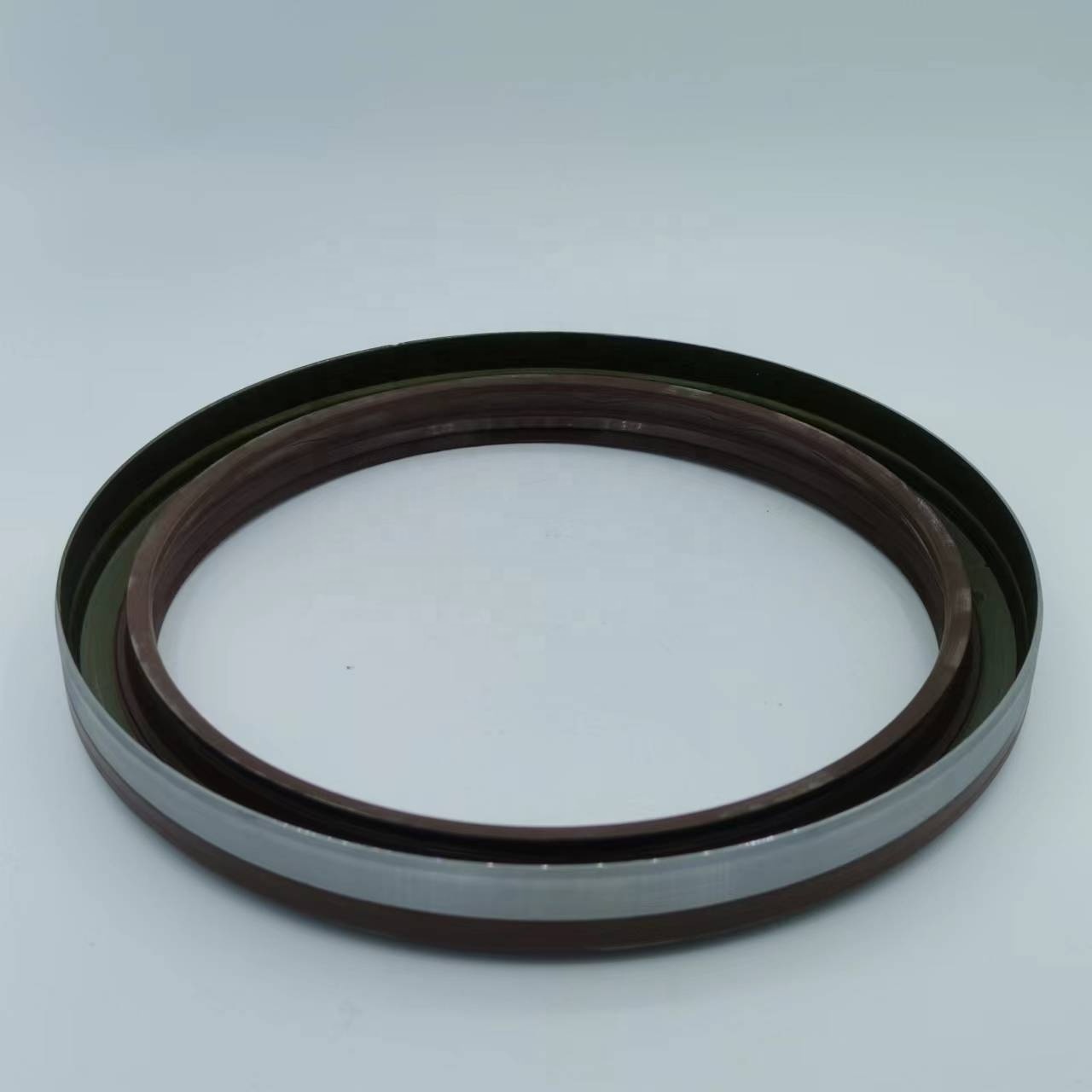 of engine crankshaft oil seal 35*48*8 FOR HYUNDA 2142122020 1.6L  l4 GAS DOHC Naturally Aspirated Front