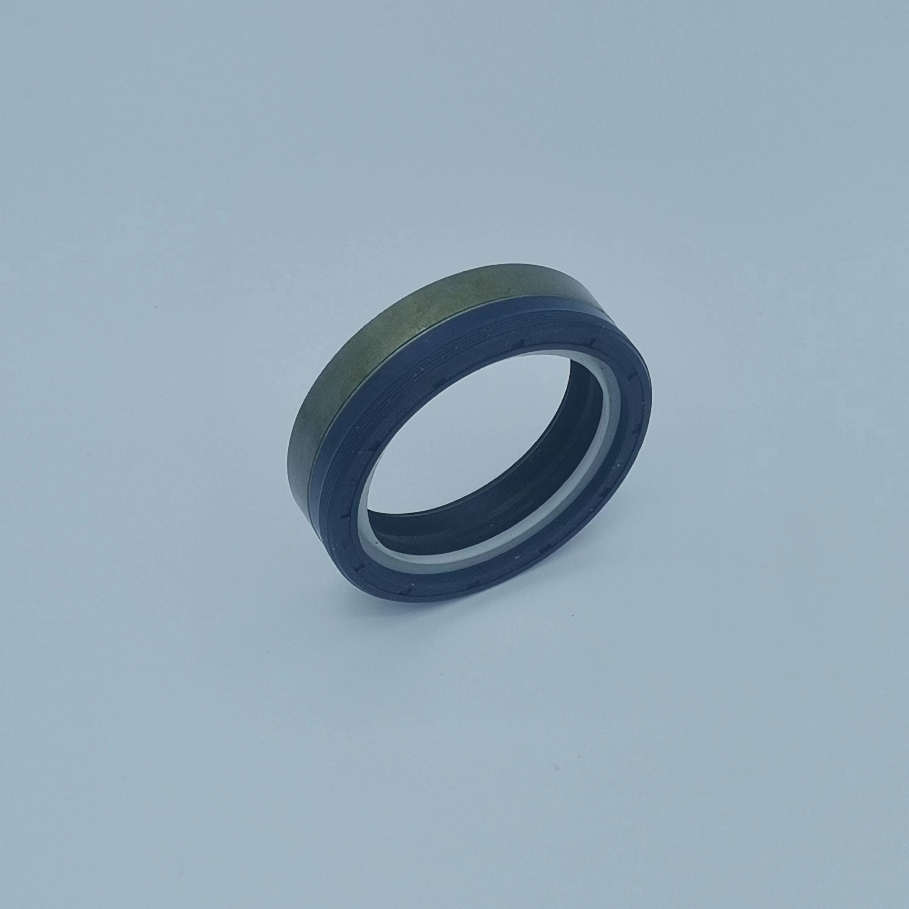 Suitable for tractor harvester agricultural machinery wheel gearbox oil seal oem 12018616B size 50*65*18 mm NBR