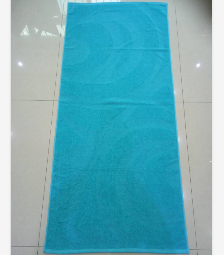 OEM custom luxury 100% cotton  embossment logo  design  beach towel