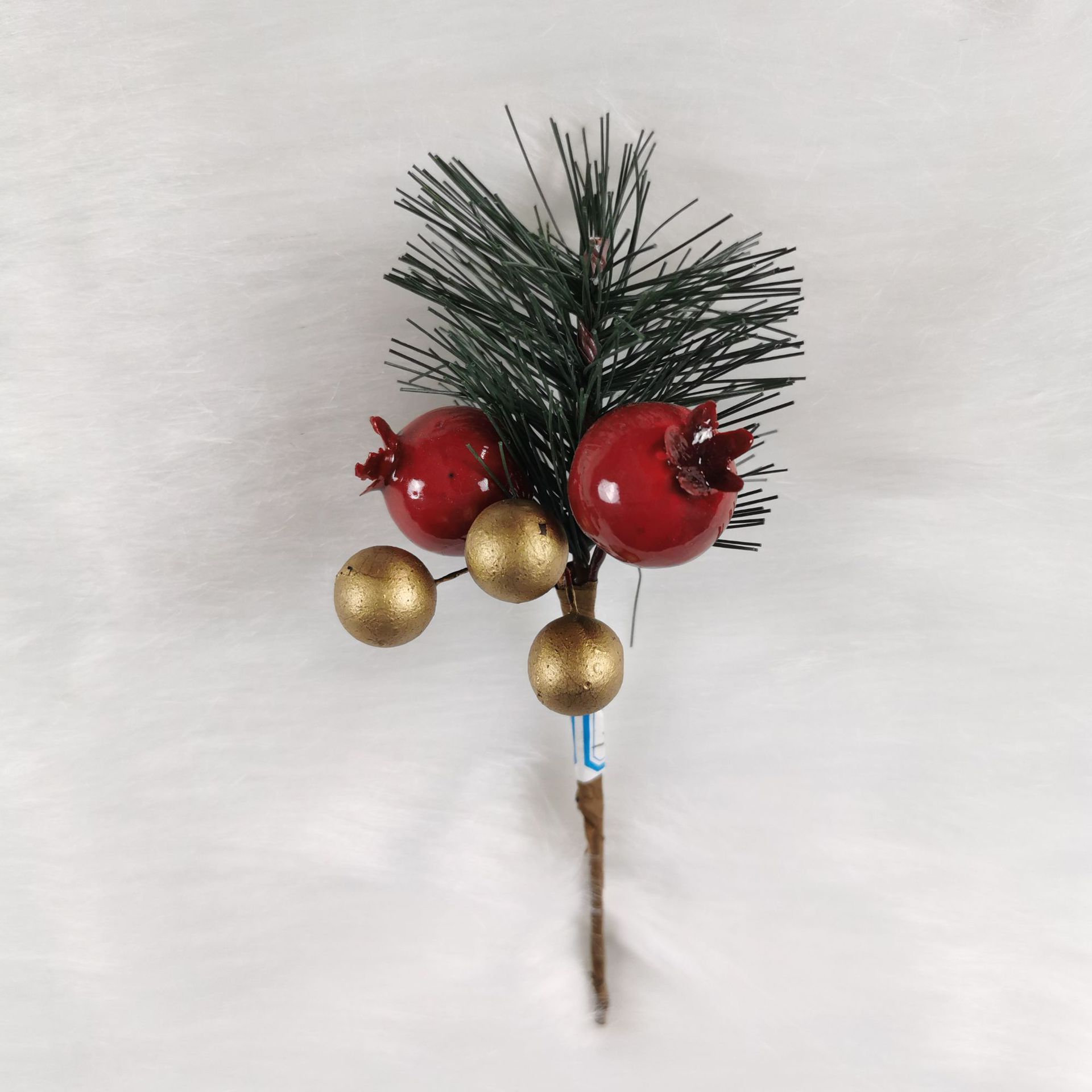 Christmas Decorations Holly Berry Stems Christmas Picks Spray Red Berry Artificial Christmas Pine Branch for Wreath