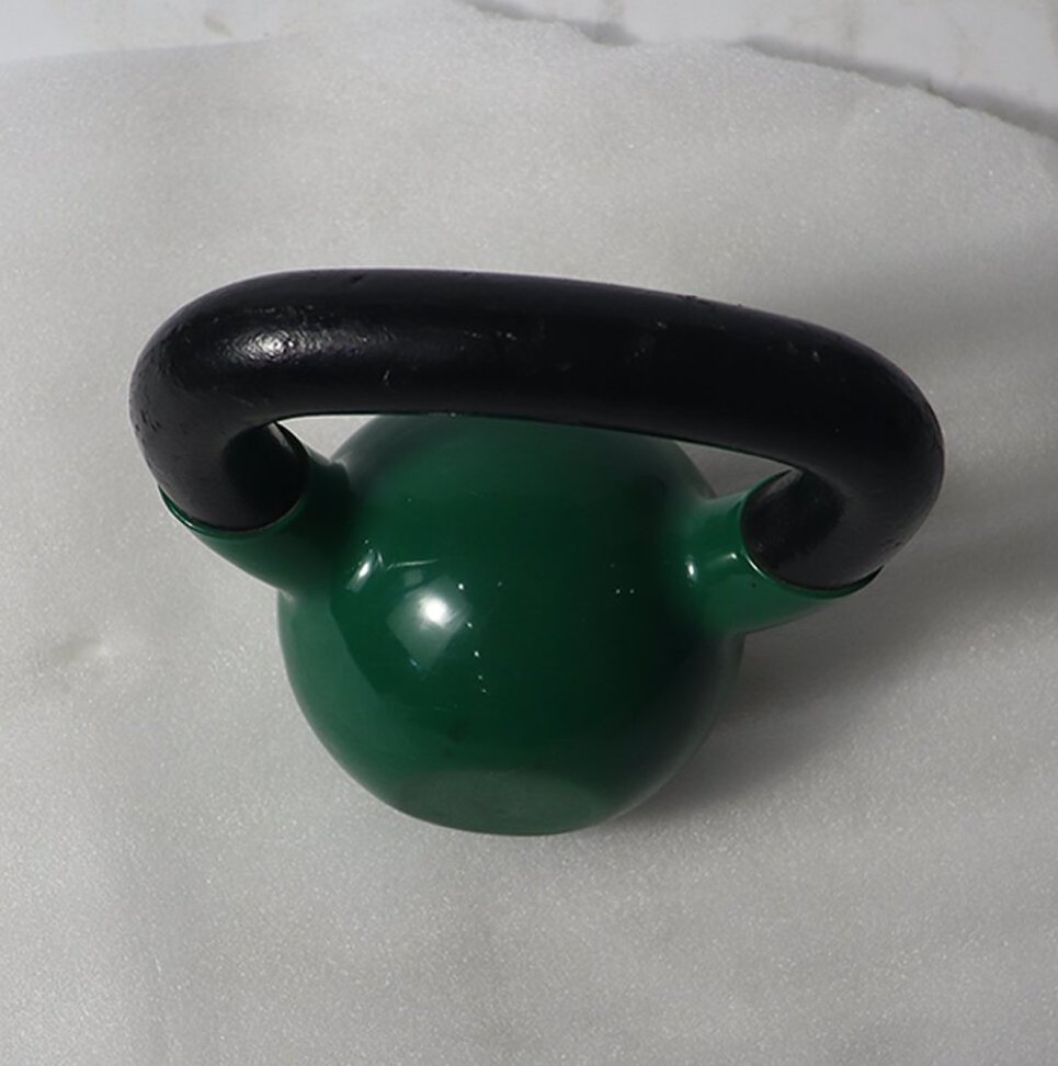 Hot sell 2kg 4kg 6kg 8kg 10kg 12kg 15kg cast iron  kettlebells for Gym bodybuilding fitness multicolor kettle bell