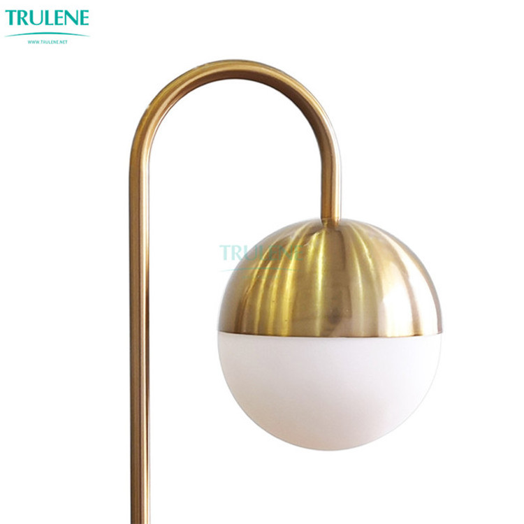 Modern Hotel Table Lamp Round Golden Metal Base Led Bed Side Desk Light Decorative For Living Room Study Wireless Night Light