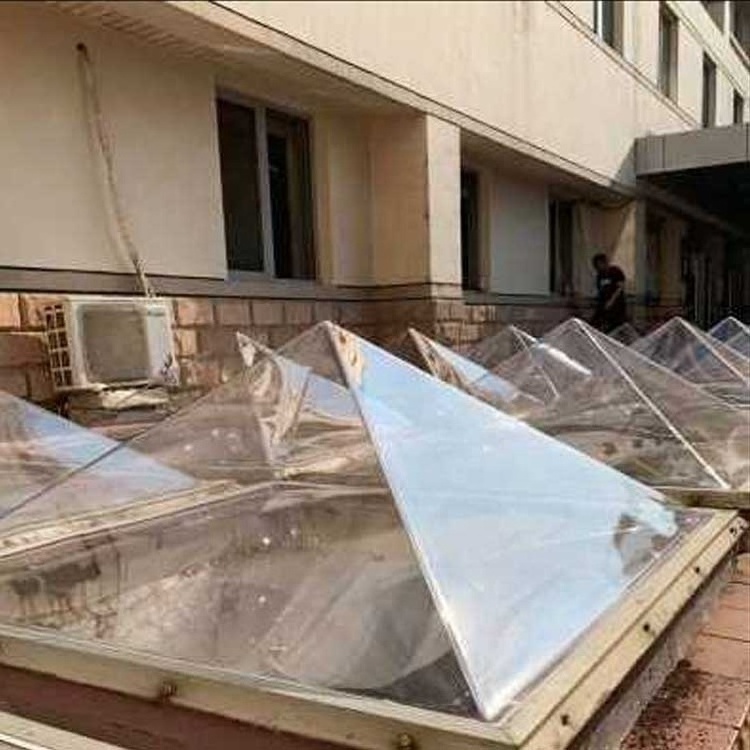 Lighting roof rugged polycarbonate clear pyramid round skylight roofing covers dome roof skylight