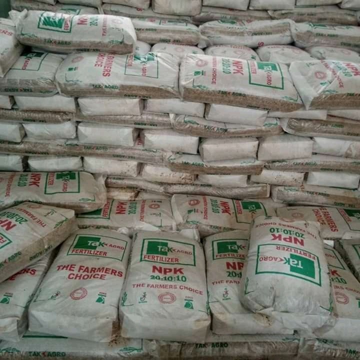 Compound Fertilizer NPK 17 17 17 / Malaysia Granular NPK 0-52-34 Fertilizer / Europe Fertilizer Dealers