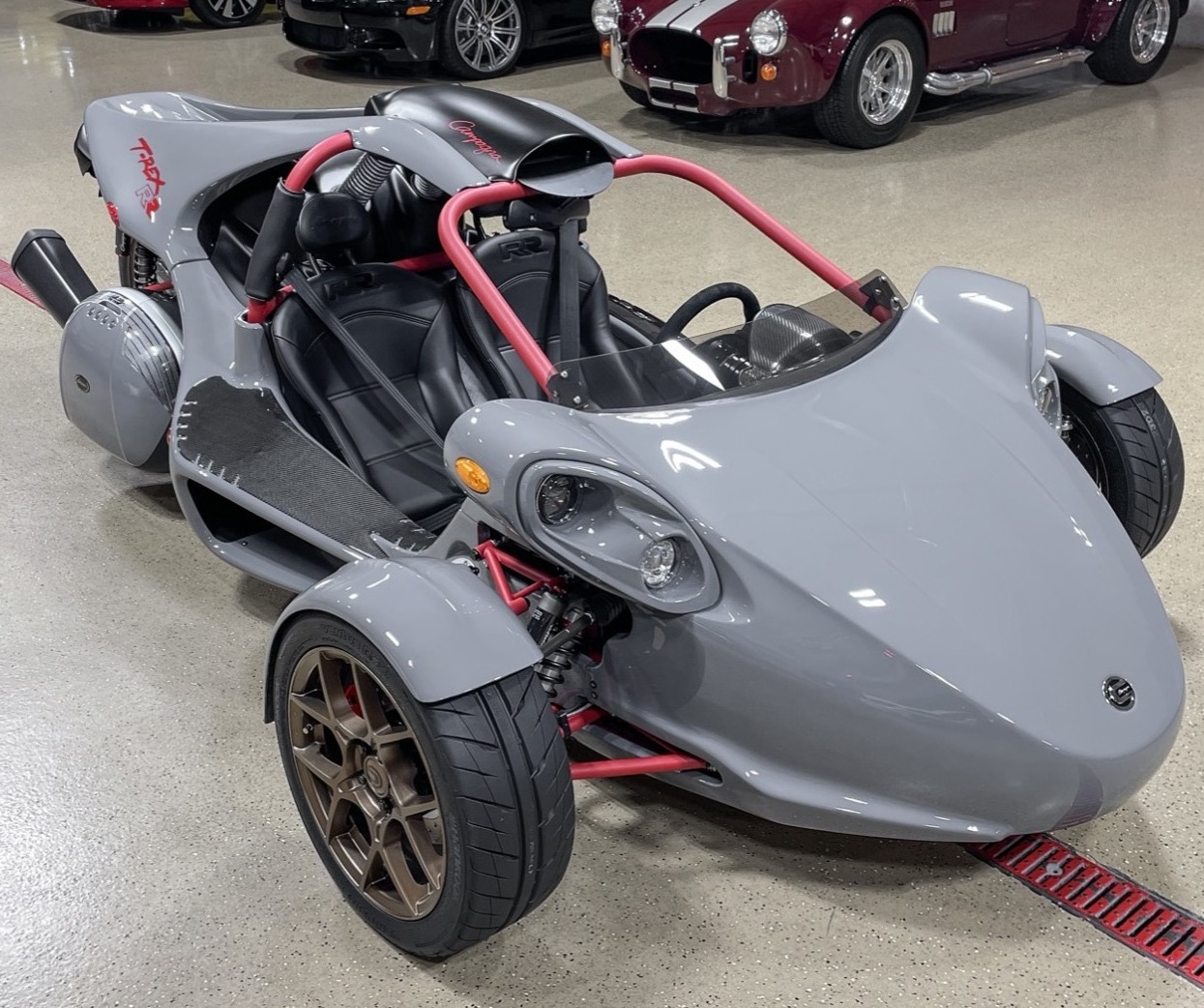 Wholesale of Aero T-Rex RR Campagna T-Rex RR motorcycle, Aero 3s T-Rex RR 3 wheel drive Vehicle