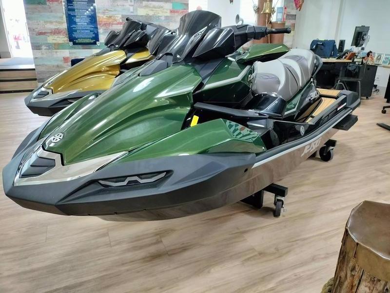 YAM.AHA 1800CC waverunner 4 Stroke wave boat jet ski factory water scooter watercooling Yamahas jet ski price