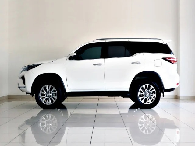 2022 2022 TOY OTA FORTUNER 2.8 GD-6 4X4 VX  LHD/RHD for sale