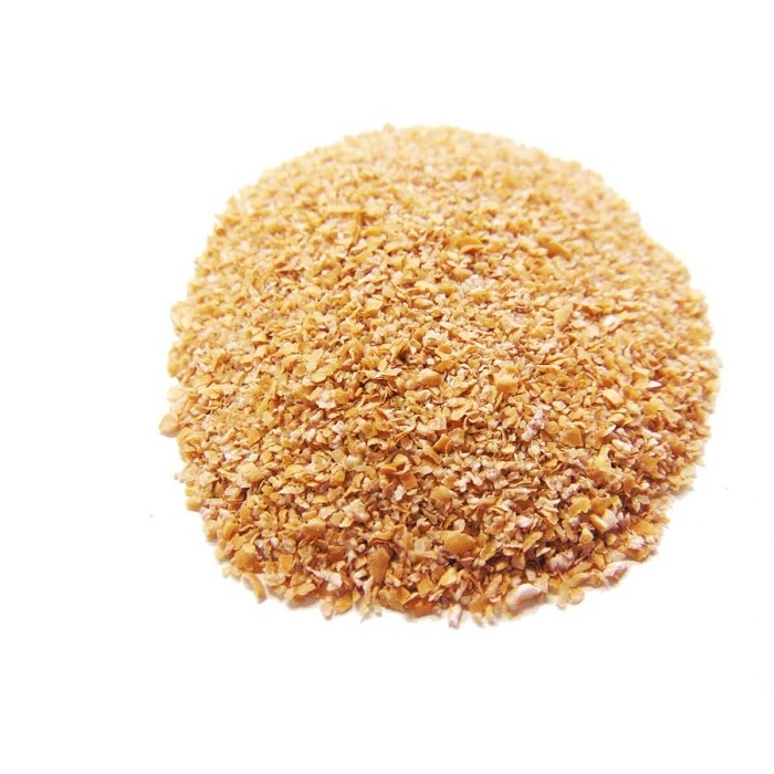 Wholesale price wheat universal feed 100% wheat grain for feeding farm animals birds and preparing feed mixtures