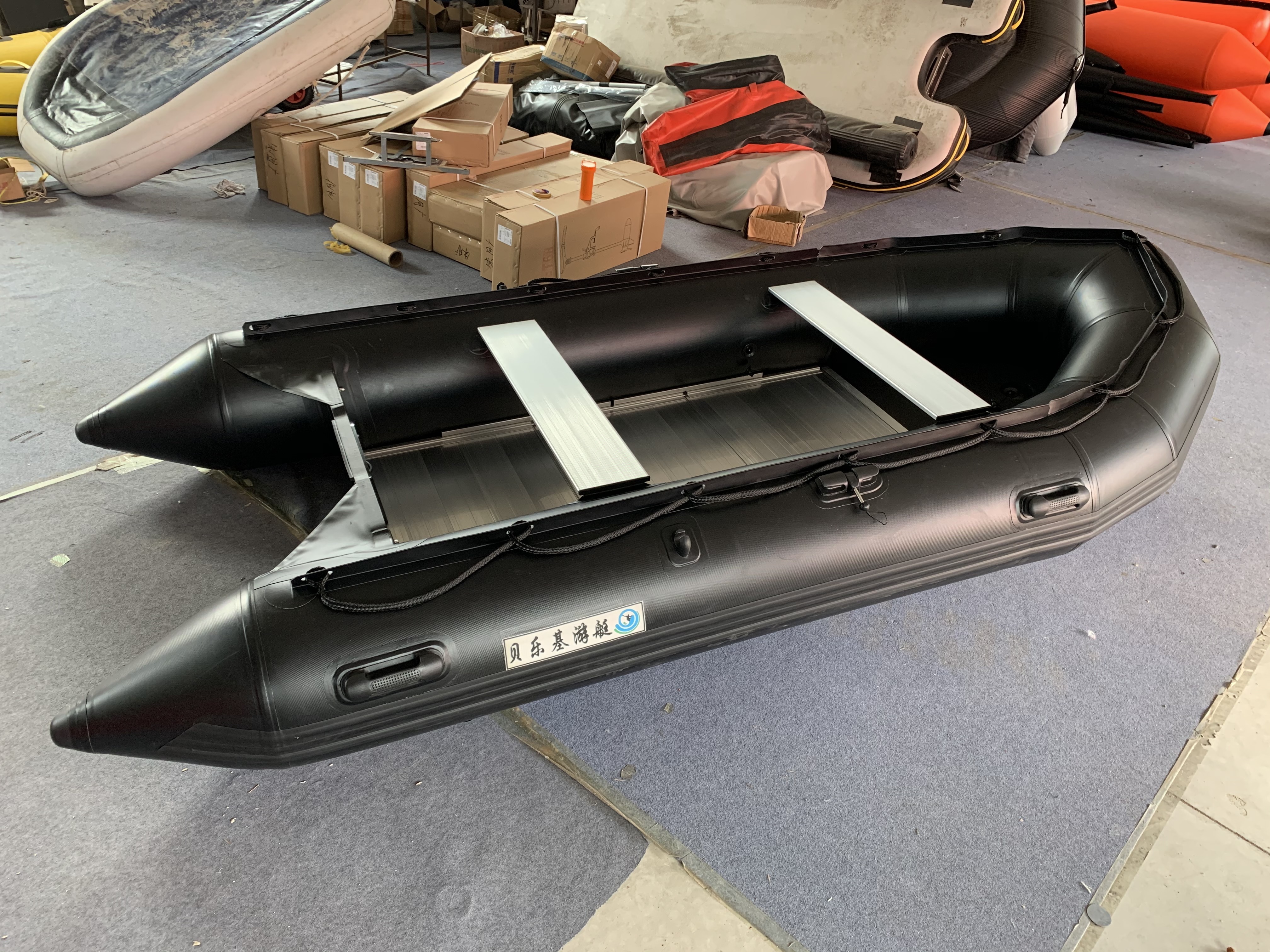 Inflatable aluminum pontoon boat factory price 12ft rowing boat