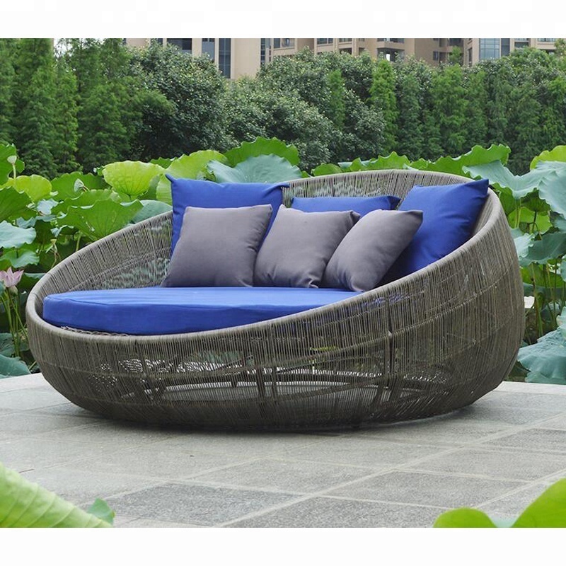 Outdoor Garden Wicker Daybed Patio Rattan Furniture Leisure Round Daybed