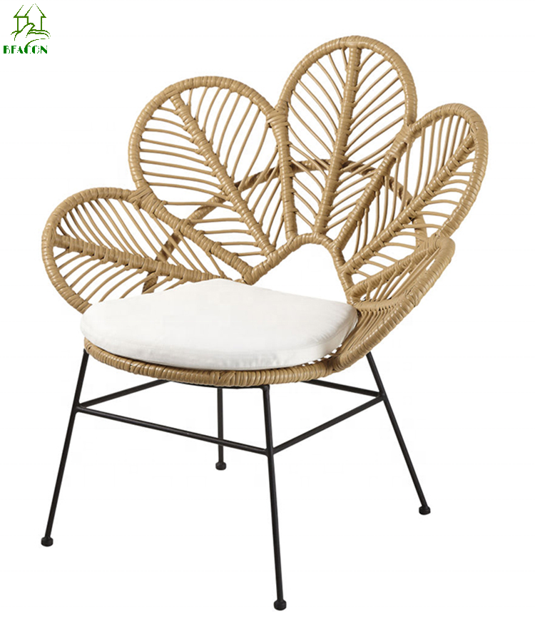 Peacock outdoor metal garden leisure chair wholesale mini rattan wicker peacock chair