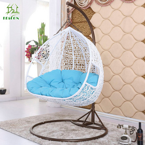 Outdoor patio swing double seats love seat egg rattan swing chair hanging 2 seater loveseat outdoor furniture