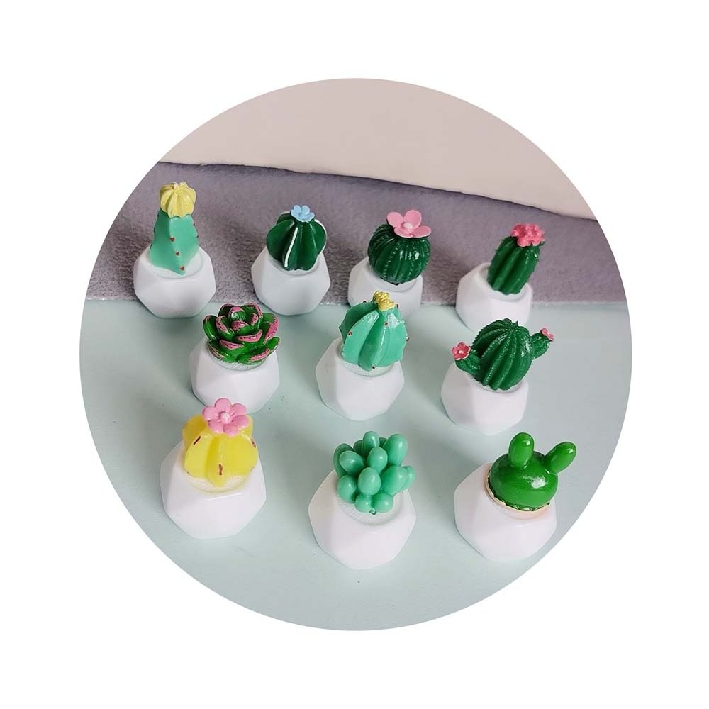 100pcs Fleshy Resin Mini Cactus Micro Ornament Doll House White Pot Plant  Home Desktop Decor