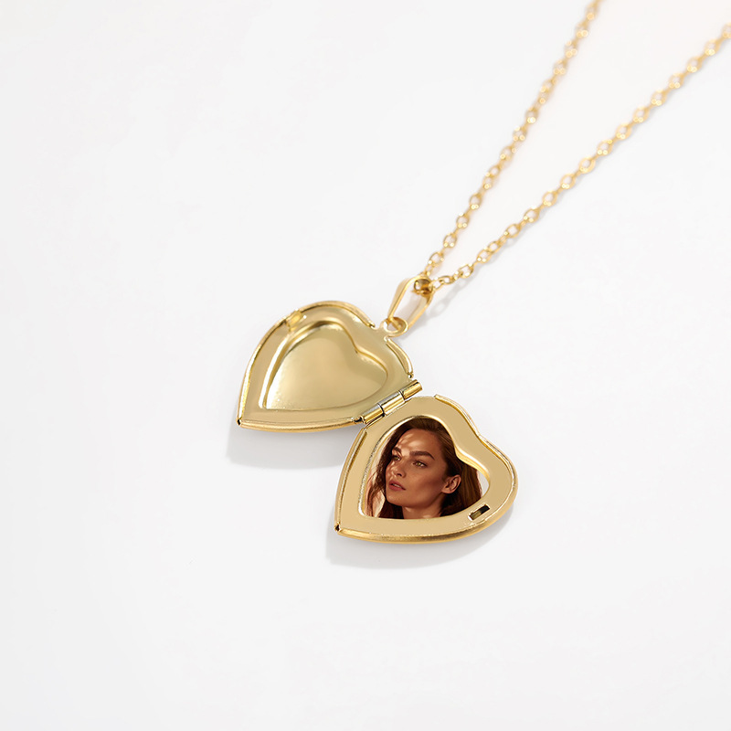 Beakwind Fashion Jewelry Supplier Gold Plated Stainless Steel Personalized Photo Picture heart Locket Necklace For Women