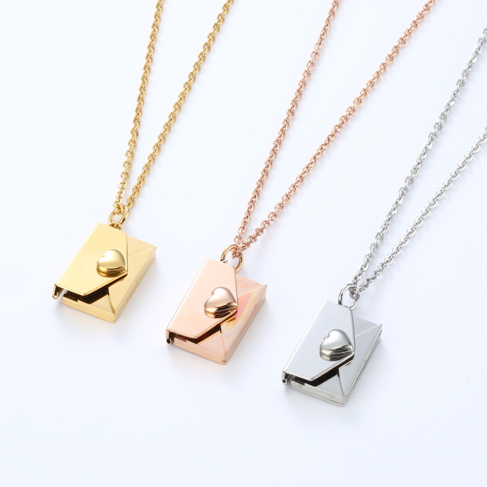 Beakwind Gold Plated Stainless Steel Jewelry Custom Engrave Love you Letter Blank Envelope Locket Pendant Necklace For women