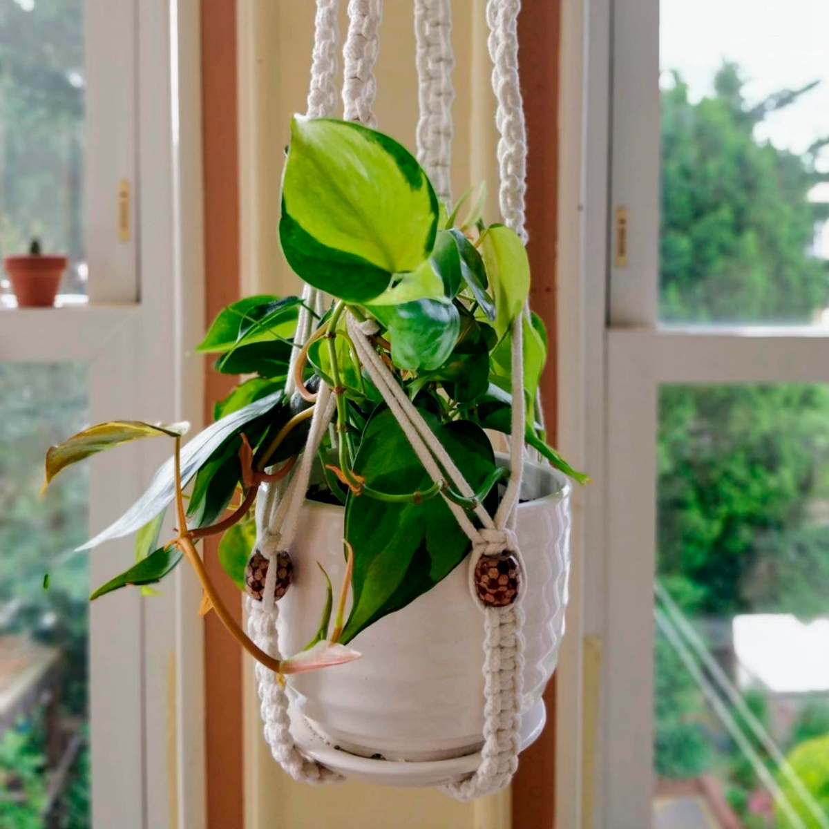 Boho Home Macrame Handmade Plant Hangers Indoor Hanging Macrame Planters Basket with Hooks Flower Pots Plant Hanger