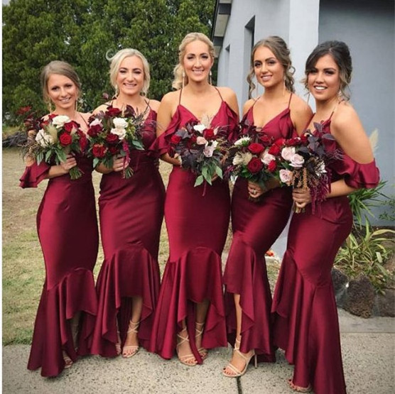 2021 Front Short And Long Back Mermaid Bridesmaid Dress V Neck Summer Burgundy Bridesmaid Dresses For Wedding Party