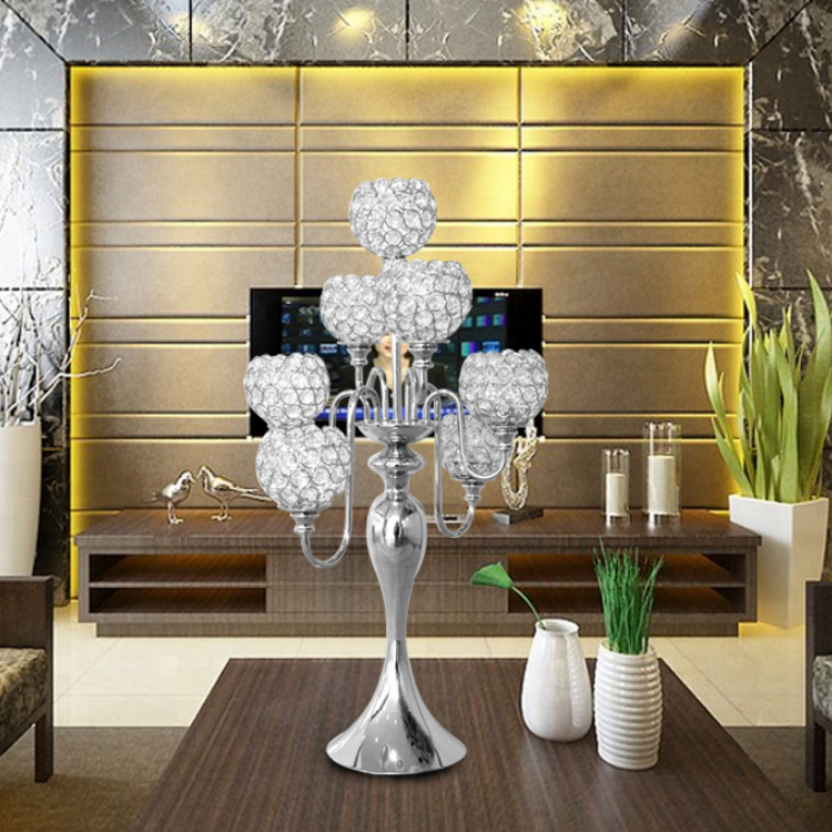 Manufactory wholesale high quality tall crystal balls silver wedding candle holder