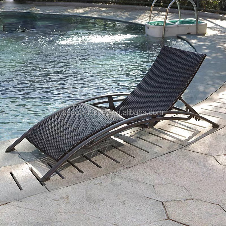 Swimming pool chair sun lounger rattan beach lounger