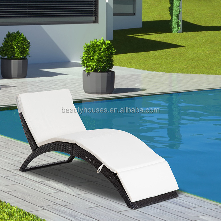 Outdoor Swimming Pool Chair Sun Lounger Rattan Beach Sun Lounger