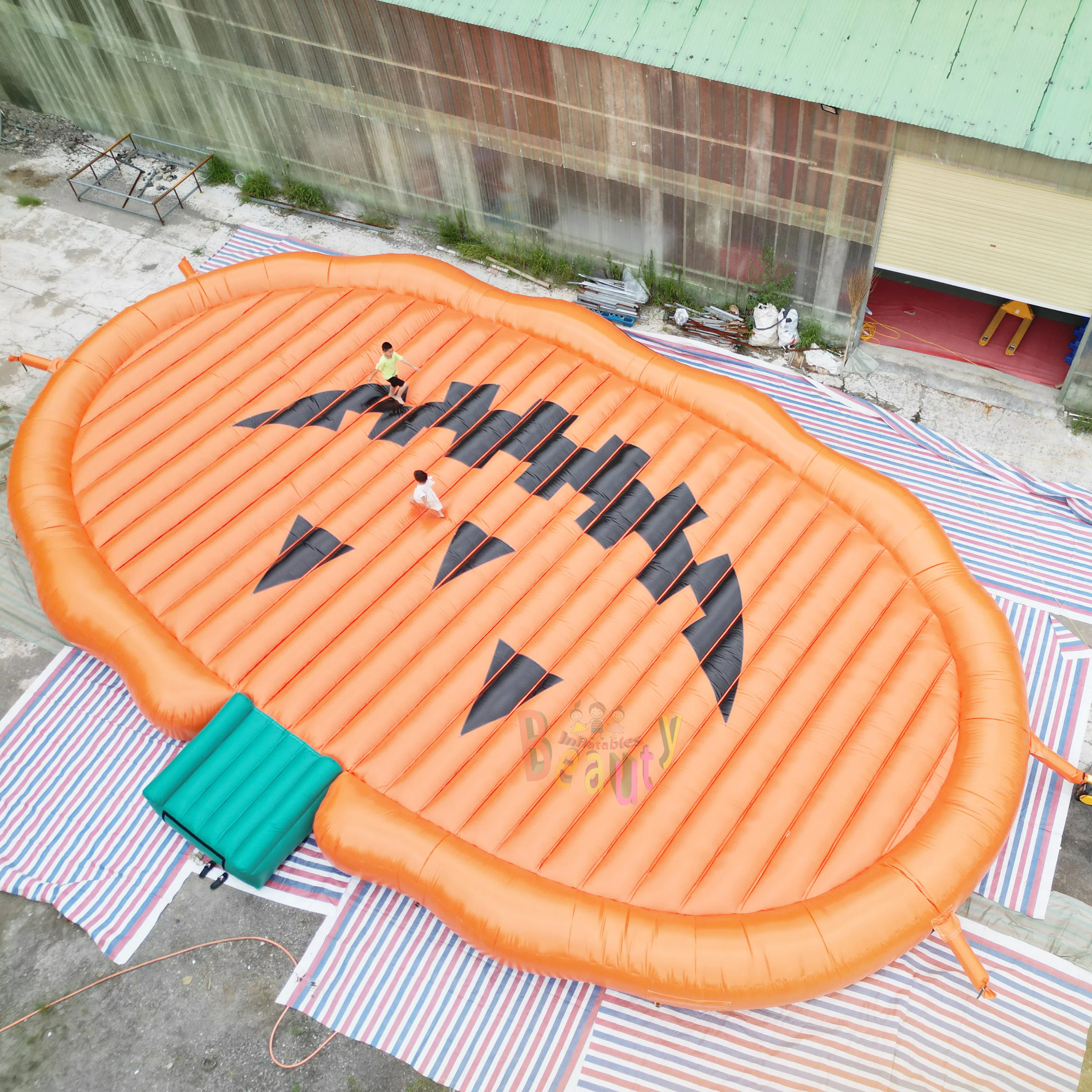 Large Inflatable Halloween Pumpkin Jump Pad for Adults and Kids Inflatable Jumping Pillow Trampoline