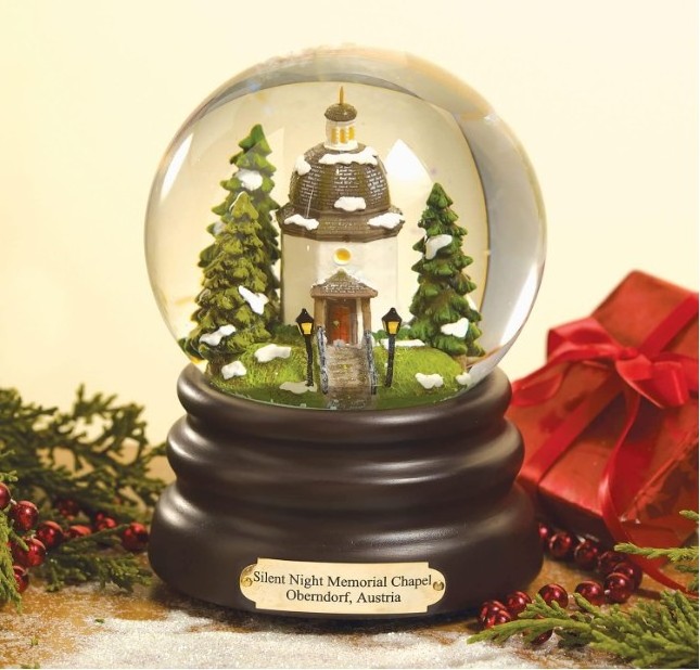 Musical Snowglobe  Plays Silent Night